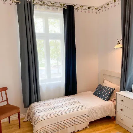 Spacious Supeluse Apartamento Pärnu